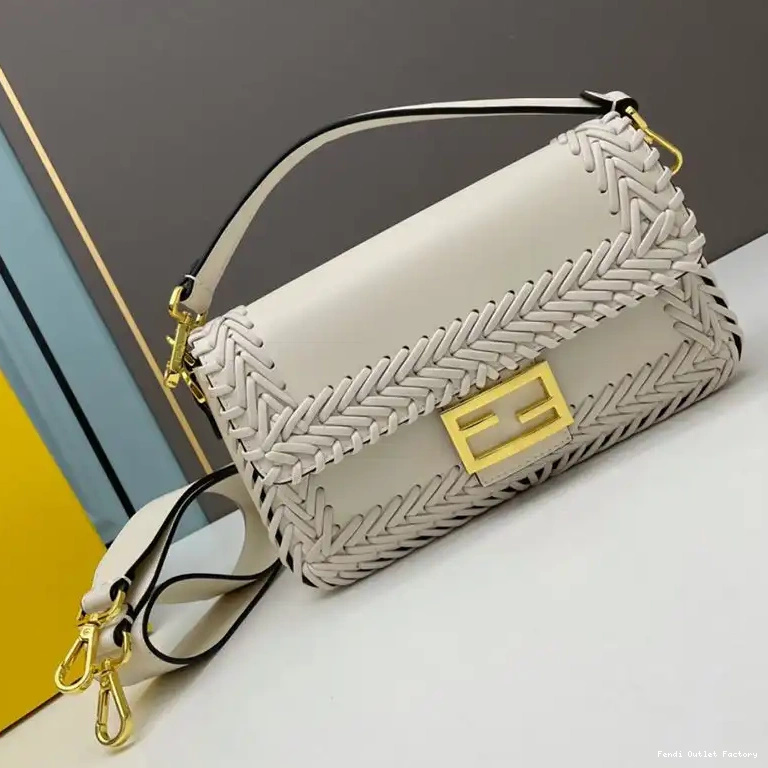 Cheap HOT Baguette Stitching White Bag In Fendi Medium Leather 0429